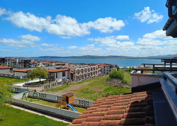 плаж червенка Черноморец